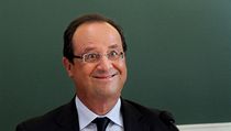 Prezident Hollande s grimasou klauna