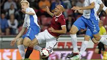 Sparta - Baník Ostrava. Faulovaný Bednář. | na serveru Lidovky.cz | aktuální zprávy