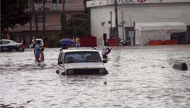 Zaplaven msto Acapulco