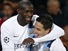 Yaya Touré a Nasri slaví gól do sít Plzn.