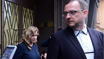 Jana Nagyová odchází od výslechu. Odmítla vypovídat. | na serveru Lidovky.cz | aktuální zprávy