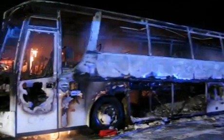 Na R35 u Olomoucka shoel autobus, cestující se zachránili.