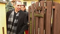 Petr Kott byl dnes propuštěn z vazby. Doma v Rudné u Prahy se setkal se svou partnerkou Kateřinou Pancovou. | na serveru Lidovky.cz | aktuální zprávy