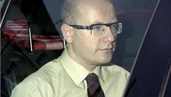 Bohuslav Sobotka v podveer pijel do Lán na schzku s prezidentem Miloem Zemanem. 