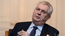 Prezident Miloš Zeman při rozhovoru s redaktory ČTK - kouří | na serveru Lidovky.cz | aktuální zprávy