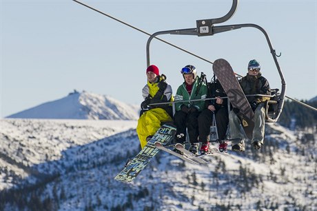 Skiareál ve pindlerov Mlýn 13. prosince slavnostn zahájil lyaskou sezonu....
