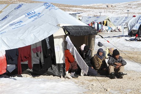 Tábor syrských uprchlík na libanonských hranicích
