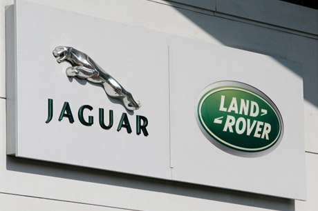 Jaguar Land Rover loni prodal rekordní poet voz, díky poptávce v ín.