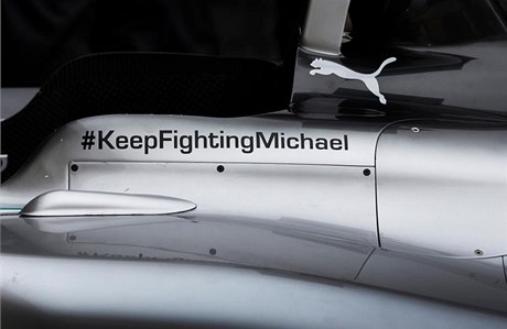Mercedes vyjádil podporu Michaelu Schumacherovi