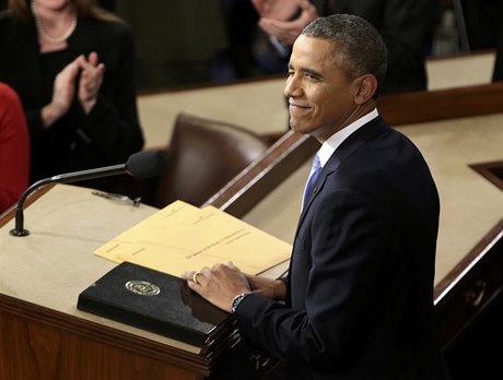 Obama ve svém projevu sliboval zvýení minimální mzdy a kroky k pozvednutí ivotní úrovn americké stední tídy. 