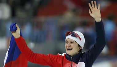 Martina Sblkov obhjila zlatou olympijskou medaili z ptikilometrov trati