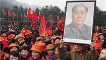 A ije pedseda Mao! an oslavuj pamtku Mao Ce-tunga v jeho roditi ao-anu.