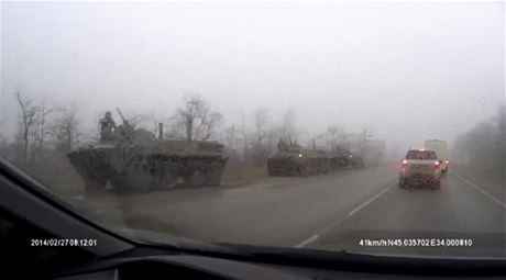 Ruské obrnné transportéry na Krymu