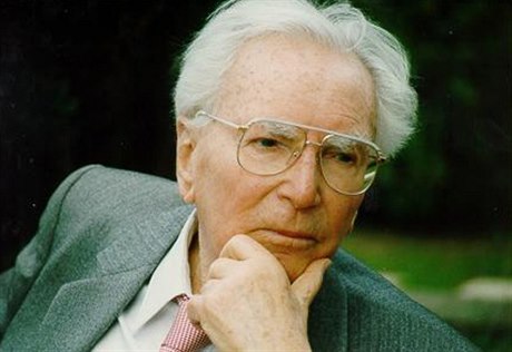 idovský psycholog Viktor Frankl (19051997) strávil v nacistických koncentraních táborech ti roky. Za peití vdí svému psychologickému objevu, e i nejhorí podmínky dokáou peít ti, kdo v osudu nacházejí konkrétní smysl.