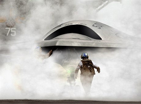 Northrop Grumman X-47B má na letadlové lodi USS George Washington pistát u za dva roky.