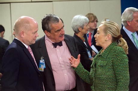 Czech foreign minister Karel Schwarzenberg (center) just wearing his characteristic bow tie in talks with his British and US counterparts, William Hague and Hillary Clinton