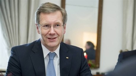 Christian Wulff pocítil zmnný pístup veejnosti k úadu prezidenta prakticky okamit po svém nástupu do funkce v lét 2010.