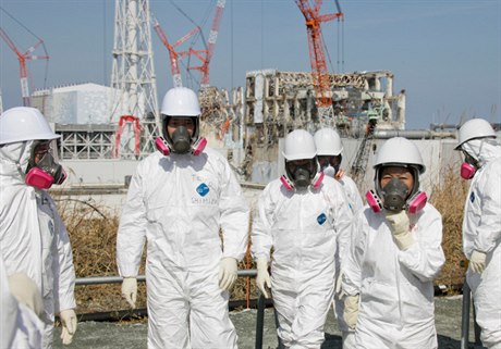 Zahraniní novinái mohli navtívit Fukuimu 28. února. Jaderná elektrárna je ji ve stavu studené odstávky, zejména díky úsilí bezejmenných dlník, kteí pi likvidaci havárie riskovali své zdraví.