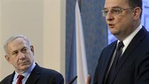 „Zásadně odmítáme delegitimizaci a bojkot Státu Izrael,“ prohlásil český premiér Petr Nečas. On a jeho izraelský protějšek Benjamin Netanjahu vystoupili loni 5. prosince v Praze na tiskové konferenci. „Zásadně odmítáme delegitimizaci a bojkot Státu Izrael,“ prohlásil český premiér Petr Nečas. On a jeho izraelský protějšek Benjamin Netanjahu vystoupili loni 5. prosince v Praze na tiskové konferenci.