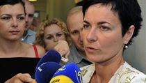 V jistých kruzích se objevilo zajímavé jméno: Lenka Bradáčová. V jistých kruzích se objevilo zajímavé jméno: Lenka Bradáčová.