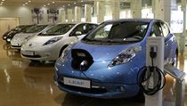 Elektromobil Leaf je společným projektem aliance Ranault–Nissan. Od prosince se prodává na japonském a americkém trhu. Elektromobil Leaf je společným projektem aliance Ranault–Nissan. Od prosince se prodává na japonském a americkém trhu.
