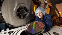 O rekordní počet patentů registrovaných v roce 2010 se zasloužilo více než 7 000 vynálezců IBM sídlících v 46 státech USA a 29 dalších zemích. O rekordní počet patentů registrovaných v roce 2010 se zasloužilo více než 7 000 vynálezců IBM sídlících v 46 státech USA a 29 dalších zemích.