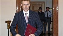 Advokátní kancelář Němec, Bláha & Navrátilová již dříve dostala zakázky na poskytování právních služeb od ministerstva spravedlnosti, ministerstva pro místní rozvoj, Vězeňské služby či VZP. Advokátní kancelář Němec, Bláha & Navrátilová již dříve dostala zakázky na poskytování právních služeb od ministerstva spravedlnosti, ministerstva pro místní rozvoj, Vězeňské služby či VZP.