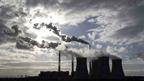 ČEZ operates coal-burning plants, such as thise one at Počerady, which need permits to emit CO2 into the atmosphere ČEZ operates coal-burning plants, such as thise one at Počerady, which need permits to emit CO2 into the atmosphere