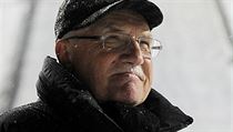 Prezident Václav Klaus se po únoru 2013 do důchodu odejít nechystá. Prezident Václav Klaus se po únoru 2013 do důchodu odejít nechystá.