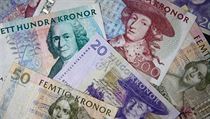 Na ekonomický růst reaguje i švédská koruna, která je vůči euru nejvýše za posledních deset let. Na ekonomický růst reaguje i švédská koruna, která je vůči euru nejvýše za posledních deset let.