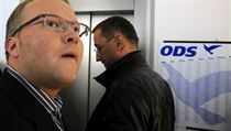 I bez hlubokých znalostí finanční problematiky muselo být všem členům vedení radnice v čele se starostou Tomášem Chalupou jasné, že kolem portfolia, které spravuje Key Investments, něco není v pořádku. I bez hlubokých znalostí finanční problematiky muselo být všem členům vedení radnice v čele se starostou Tomášem Chalupou jasné, že kolem portfolia, které spravuje Key Investments, něco není v pořádku.