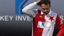 Na trávníku bojují o udržení Slavie v první lize Lukáš Jarolím a spol. Osud legendárního pražského klubu však nemají tak úplně na kopačkách. Na trávníku bojují o udržení Slavie v první lize Lukáš Jarolím a spol. Osud legendárního pražského klubu však nemají tak úplně na kopačkách.
