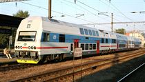 Debate continues as to whether to build a rail link to Ruzyně or to extend the Prague metro Debate continues as to whether to build a rail link to Ruzyně or to extend the Prague metro