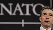 Generální tajemník Severoatlantické aliance Anders Fogh Rasmussen plánuje činnost své organizace na několik let dopředu. Generální tajemník Severoatlantické aliance Anders Fogh Rasmussen plánuje činnost své organizace na několik let dopředu.