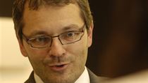 Práce vrchního státního zástupce se nedá dělat věčně, tvrdí Vlastmil Rampula. Práce vrchního státního zástupce se nedá dělat věčně, tvrdí Vlastmil Rampula.