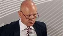 Ivan Hašek prý plánoval pobýt v čele Českomoravského fotbalového svazu pouze polovinu funkčního období již před dvěma lety, kdy úspěšně kandidoval. Ivan Hašek prý plánoval pobýt v čele Českomoravského fotbalového svazu pouze polovinu funkčního období již před dvěma lety, kdy úspěšně kandidoval.