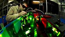 Fytotron za 153,8 milionu nebo komnata pro virtuální realitu za 22,3 milionu korun. Ministerstvo odkrylo karty, s nimiž chtěli vědci hrát cenovou hru s firmami. Fytotron za 153,8 milionu nebo komnata pro virtuální realitu za 22,3 milionu korun. Ministerstvo odkrylo karty, s nimiž chtěli vědci hrát cenovou hru s firmami.