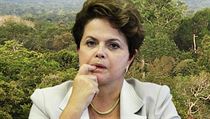 Navzdory všem zdáním není brazilská prezidentka Dilma Rouseffová žádnou ochránkyní přírody. Je člověkem energetické společnosti Petrobras, brazilské ropné lobby a zapřisáhlou technokratkou. Navzdory všem zdáním není brazilská prezidentka Dilma Rouseffová žádnou ochránkyní přírody. Je člověkem energetické společnosti Petrobras, brazilské ropné lobby a zapřisáhlou technokratkou.