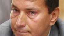 Tomáš Hüner je známým propagátorem centrálního zásobování teplem, k čemuž je podle jeho názoru zapotřebí v budoucnu upravit limity těžby uhlí. Tomáš Hüner je známým propagátorem centrálního zásobování teplem, k čemuž je podle jeho názoru zapotřebí v budoucnu upravit limity těžby uhlí.