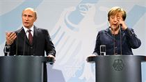 Putin: Vybudujeme třetí, čtvrtou větev plynovodu do Německa... Merkelová: Ale to snad ne, Vladimire Vladimiroviči, my máme plynu dost. Putin: Vybudujeme třetí, čtvrtou větev plynovodu do Německa... Merkelová: Ale to snad ne, Vladimire Vladimiroviči, my máme plynu dost.