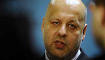 Policejní prezident se nesmí vyjadřoval k věcem, které jsou předmětem trestního řízení. Petr Lessy (na snímku) tak podle ministra tento týden učinil. Policejní prezident se nesmí vyjadřoval k věcem, které jsou předmětem trestního řízení. Petr Lessy (na snímku) tak podle ministra tento týden učinil.