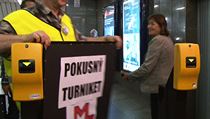 O turniketech v pražském metru, proti nimž pretestovala Česká pirátská strana ve stanici I. P Pavlova, musí rozhodnout vedení města. Podle primátora Bohuslava Svobody se o této možnosti zatím nejednalo. O turniketech v pražském metru, proti nimž pretestovala Česká pirátská strana ve stanici I. P Pavlova, musí rozhodnout vedení města. Podle primátora Bohuslava Svobody se o této možnosti zatím nejednalo.