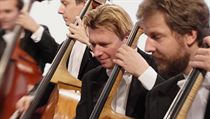 The Frankfurt Radio Symphony Orchestra is noted for its broad repertoire and recordings of Bruckner and Mahler symphonies The Frankfurt Radio Symphony Orchestra is noted for its broad repertoire and recordings of Bruckner and Mahler symphonies
