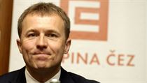 Martin Roman čelí nařčení ze střetu zájmů a údajného spoluvlastnictví plzeňské Škodovky popírá. Martin Roman čelí nařčení ze střetu zájmů a údajného spoluvlastnictví plzeňské Škodovky popírá.