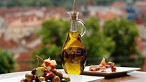 Média pokřivují realitu, hlásal prezident Václav Klaus v projevu u příležitosti udělování státních vyznamenání. Média pokřivují realitu, hlásal prezident Václav Klaus v projevu u příležitosti udělování státních vyznamenání.