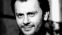 Ředitel pařížského sociologického a politologického ústavu Centre National de la Recherche Scientifique Pierre-André Taguieff se specializuje na analýzu okrajových či extrémistických idejí a hnutí, pravicových i levicových. Ředitel pařížského sociologického a politologického ústavu Centre National de la Recherche Scientifique Pierre-André Taguieff se specializuje na analýzu okrajových či extrémistických idejí a hnutí, pravicových i levicových.