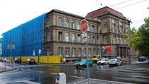 The museum restoration project took two years The museum restoration project took two years