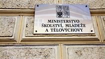 Ministerstvo školství prý proti doporučením Bruselu nepůjde a FinGram zastaví. Ministerstvo školství prý proti doporučením Bruselu nepůjde a FinGram zastaví.