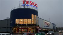 Tesco believes in a shift to online from bricks-and-mortar shopping Tesco believes in a shift to online from bricks-and-mortar shopping