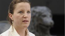 Karolína Peake vytvoří novou platformu v Poslanecké sněmovně. Karolína Peake vytvoří novou platformu v Poslanecké sněmovně.